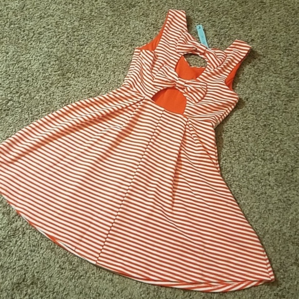 NWT• Bow Back Orange Dreamsicle Dress